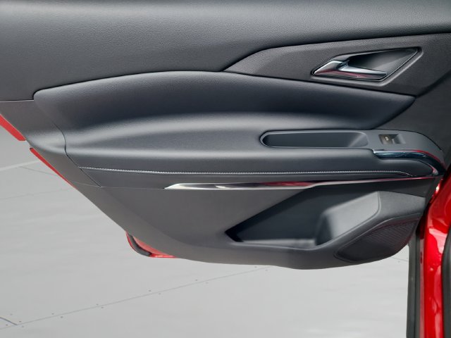 New 2027 Chevrolet Traverse LT w/ Midnight/Sport Edition FWD image 18