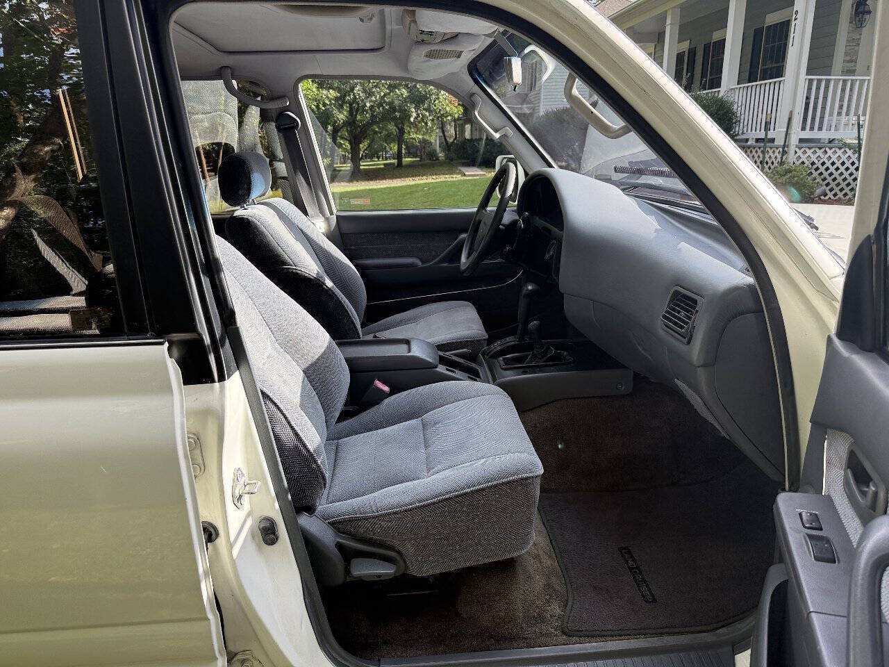 Used 1993 Toyota Land Cruiser AWD/4WD image 84