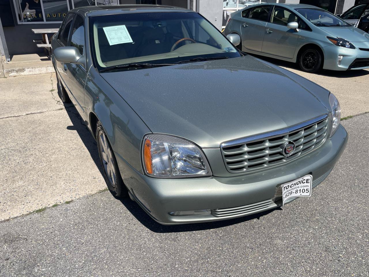 Used 2005 Cadillac De Ville DTS w/ Equipment Group FWD image 26