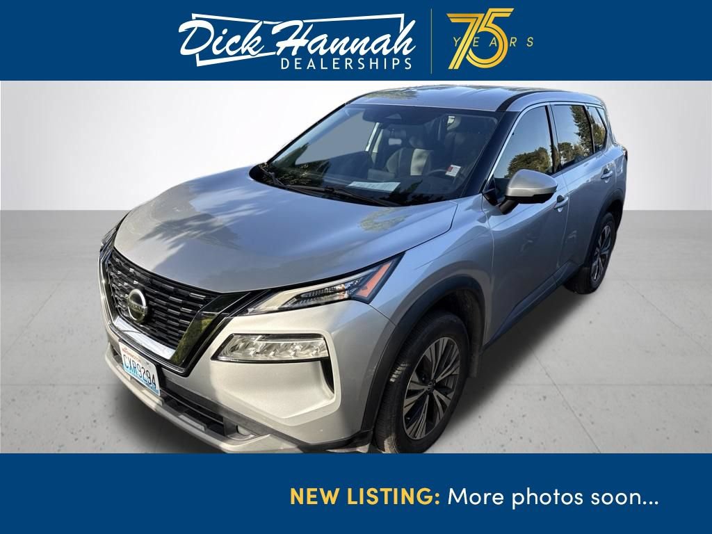 Used 2021 Nissan Rogue SV FWD image 1