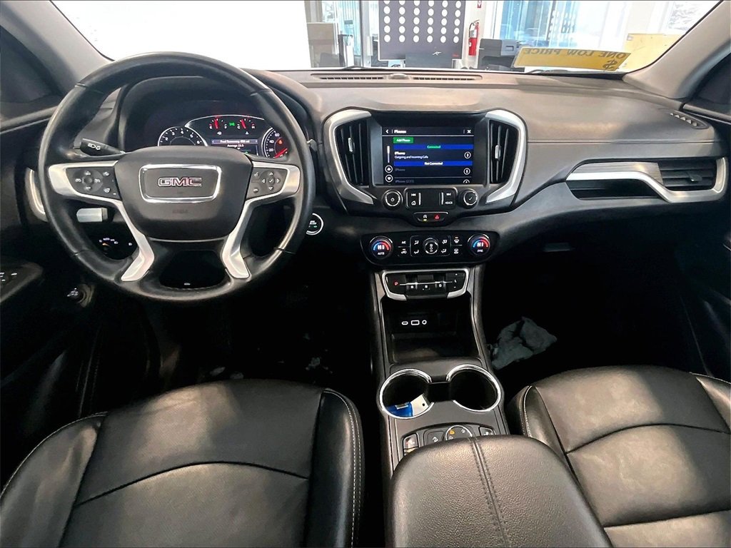 Used 2023 GMC Terrain SLT image 21