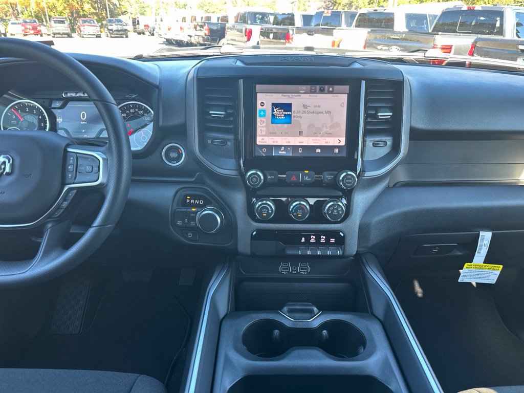 New 2027 RAM 1500 Express AWD/4WD image 17