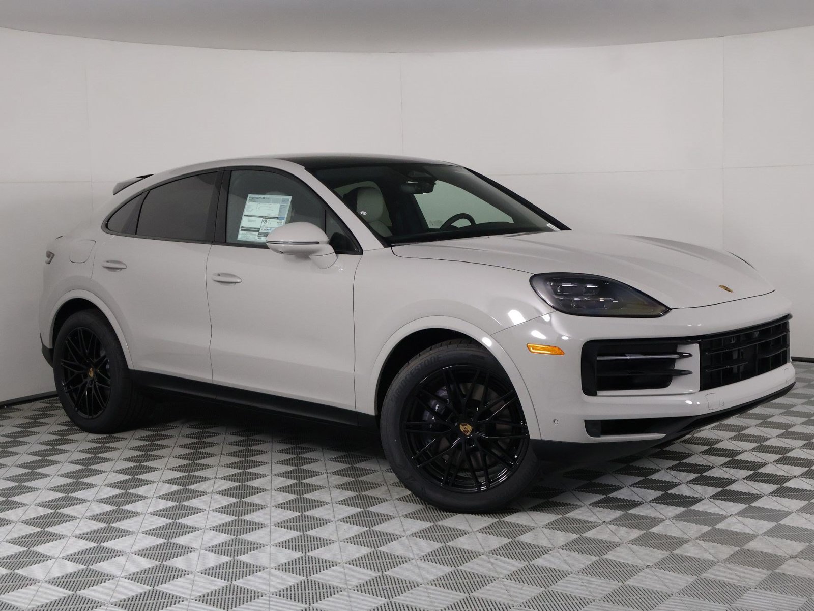 New 2026 Porsche Cayenne Coupe AWD/4WD image 9