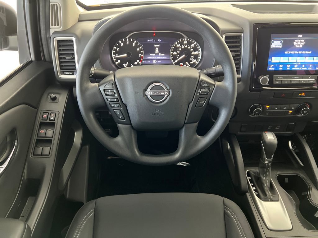 Used 2022 Nissan Frontier SV image 15