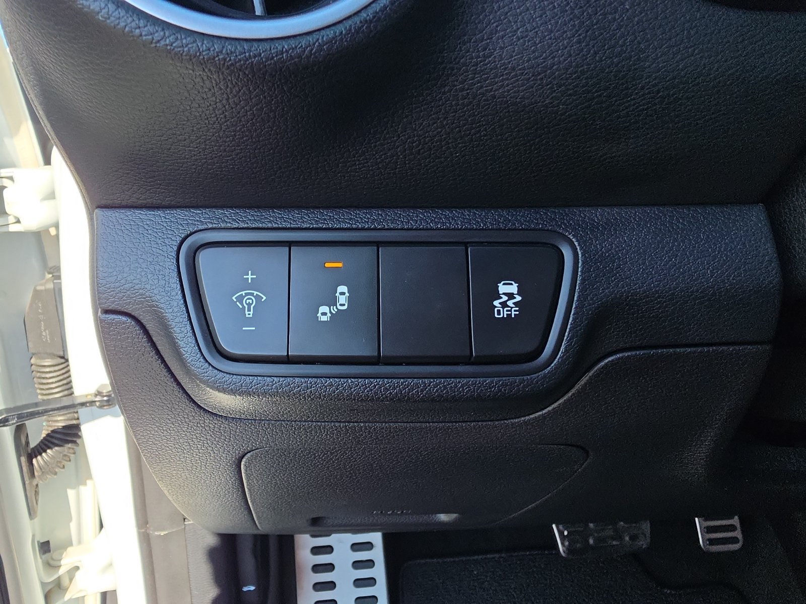 Used 2023 Kia Forte GT w/ GT2 Package FWD image 21