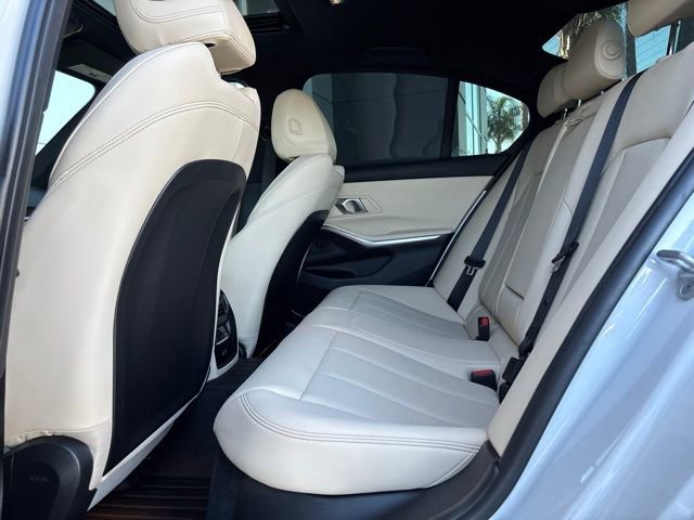 Used 2024 BMW M340i w/ Premium Package image 11