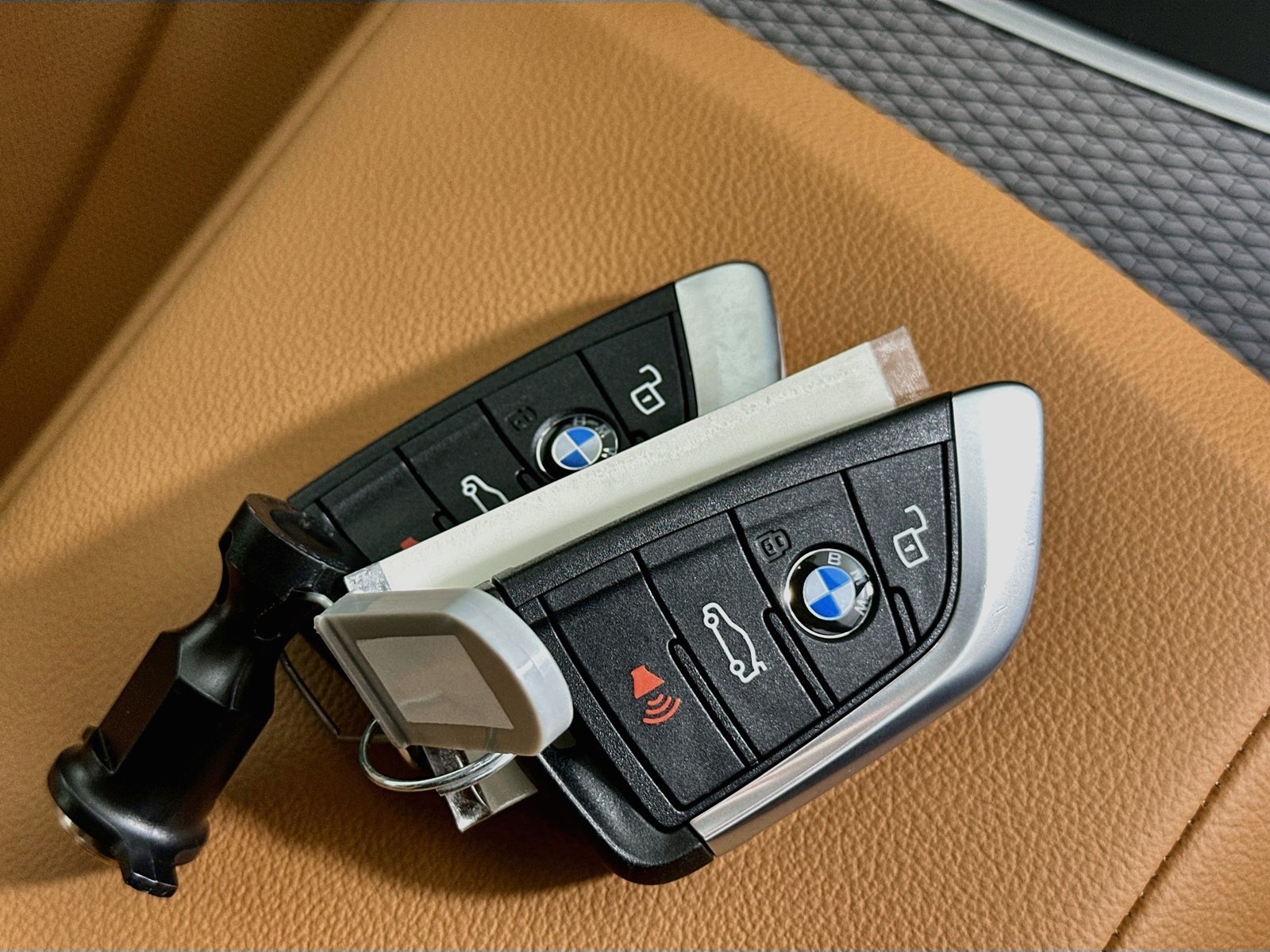 New 2026 BMW 330i xDrive Sedan w/ M Sport Package AWD/4WD image 47