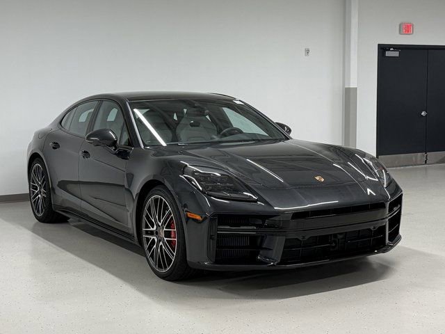 New 2026 Porsche Panamera GTS image 6