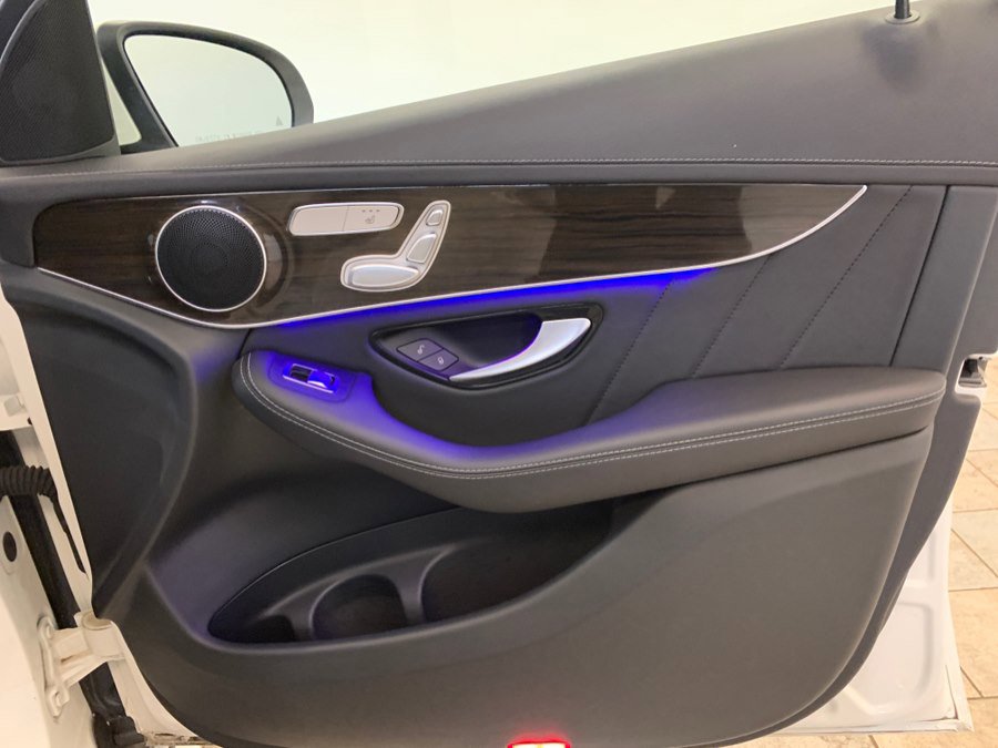 Used 2022 Mercedes-Benz GLC 300 4MATIC Coupe image 65