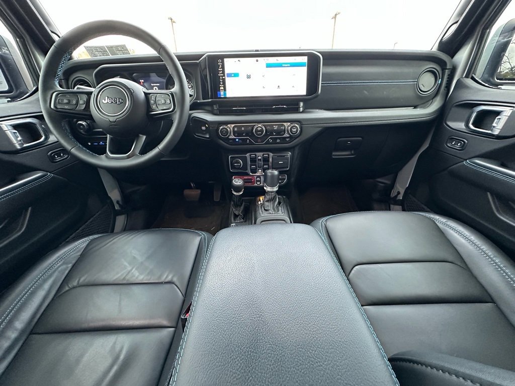 Used 2024 Jeep Wrangler Unlimited Rubicon 4xe image 22