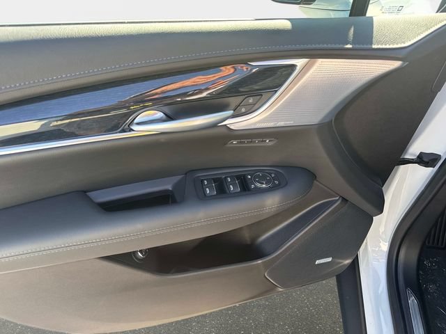 New 2026 Cadillac XT5 Premium Luxury w/ Driver Assist Package AWD/4WD image 15