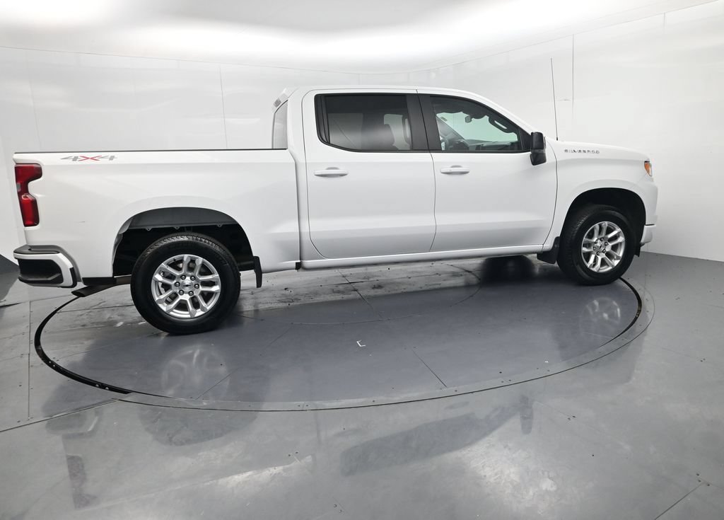 Used 2026 Chevrolet Silverado 1500 RST AWD/4WD image 8