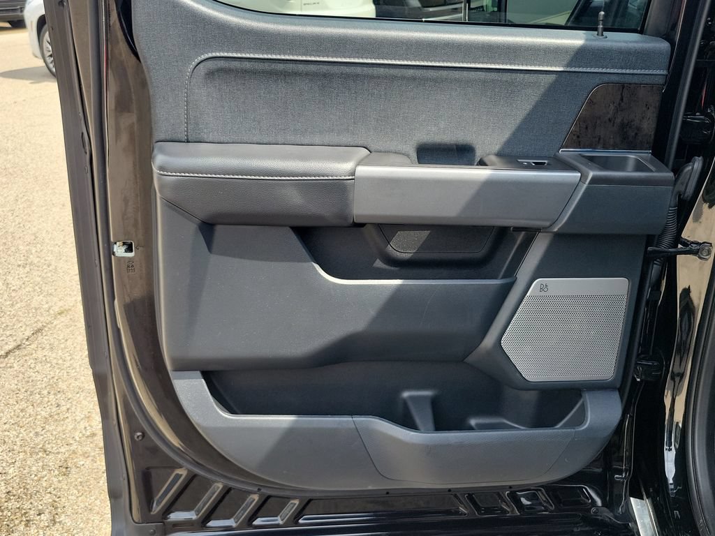 Used 2023 Ford F150 Lariat AWD/4WD image 14