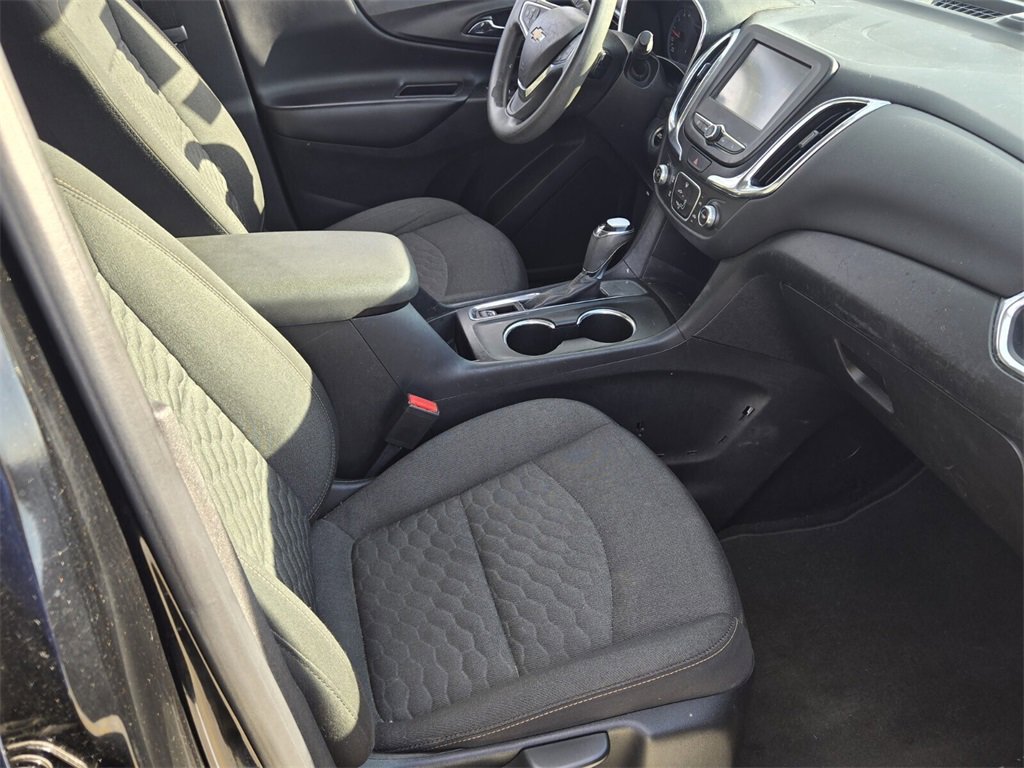 Used 2018 Chevrolet Equinox LT image 17