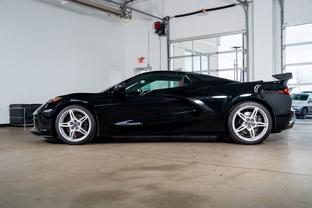 Used 2023 Chevrolet Corvette Stingray Premium Conv w/ Z51 Performance Package RWD image 25