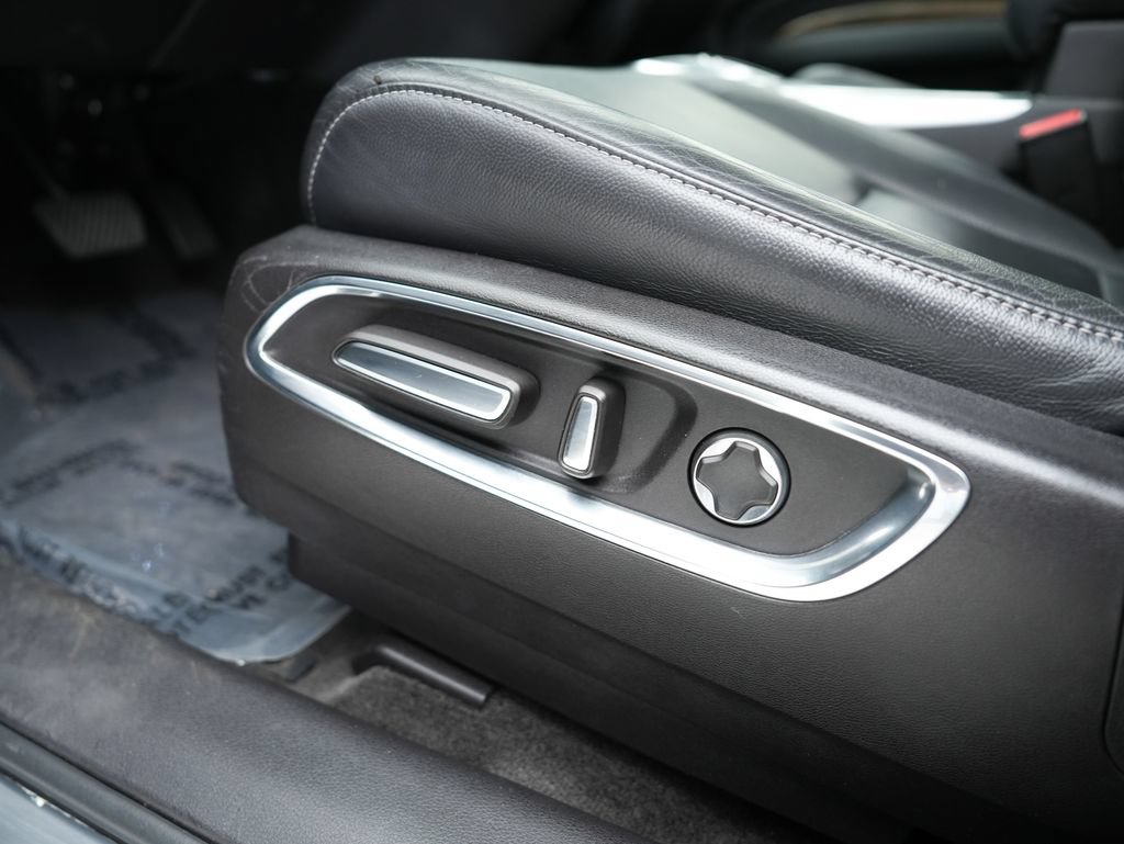 Used 2019 Acura MDX w/ Technology Package AWD/4WD image 10