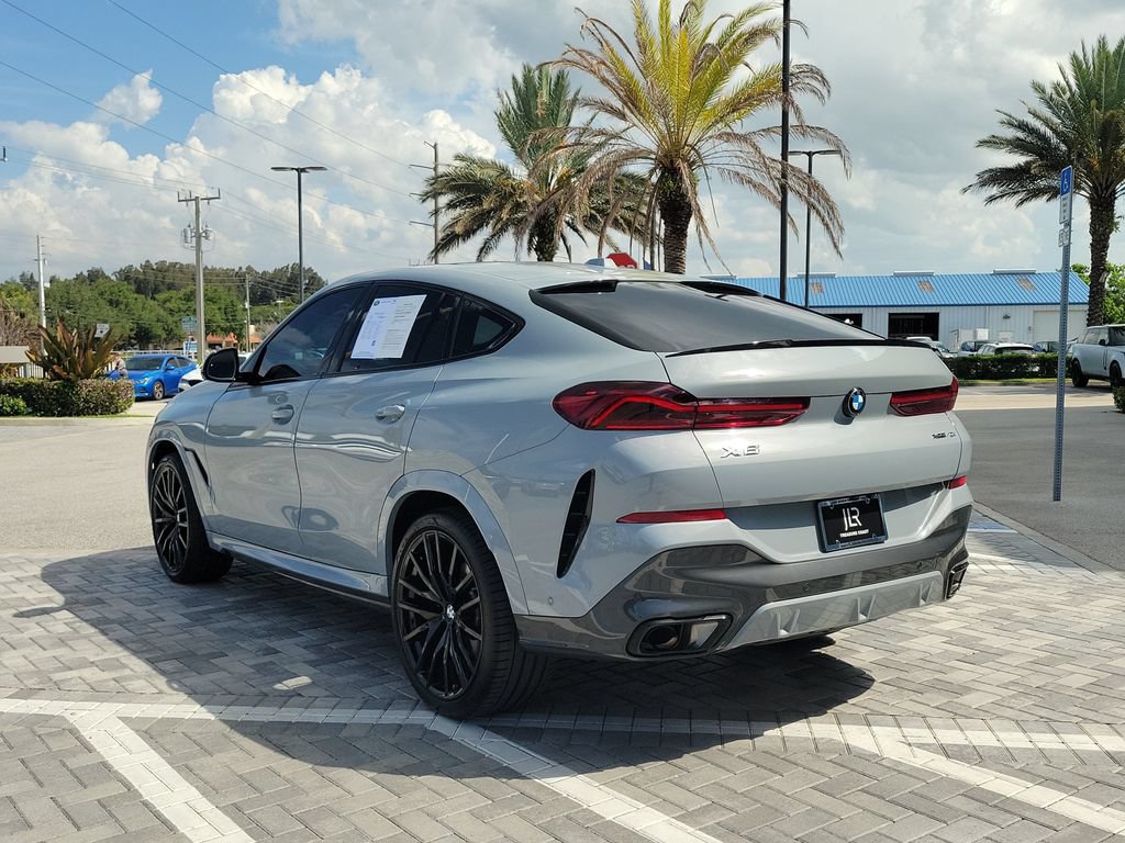 Used 2025 BMW X6 xDrive40i w/ Executive Package AWD/4WD image 3