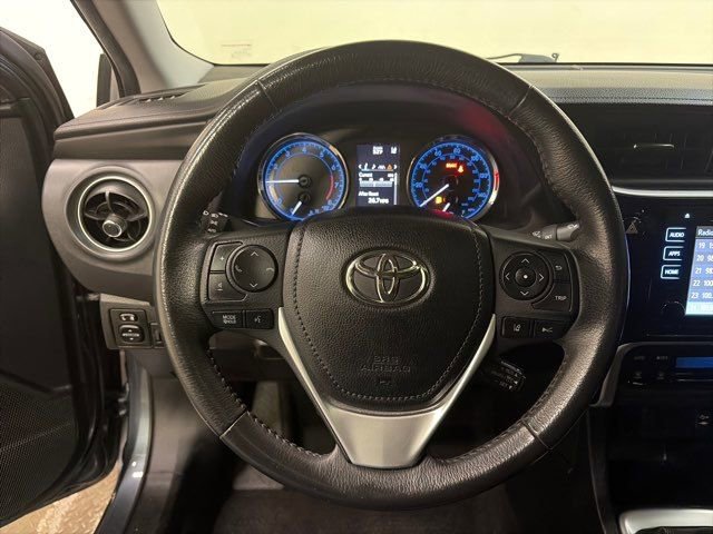 Used 2018 Toyota Corolla SE image 21