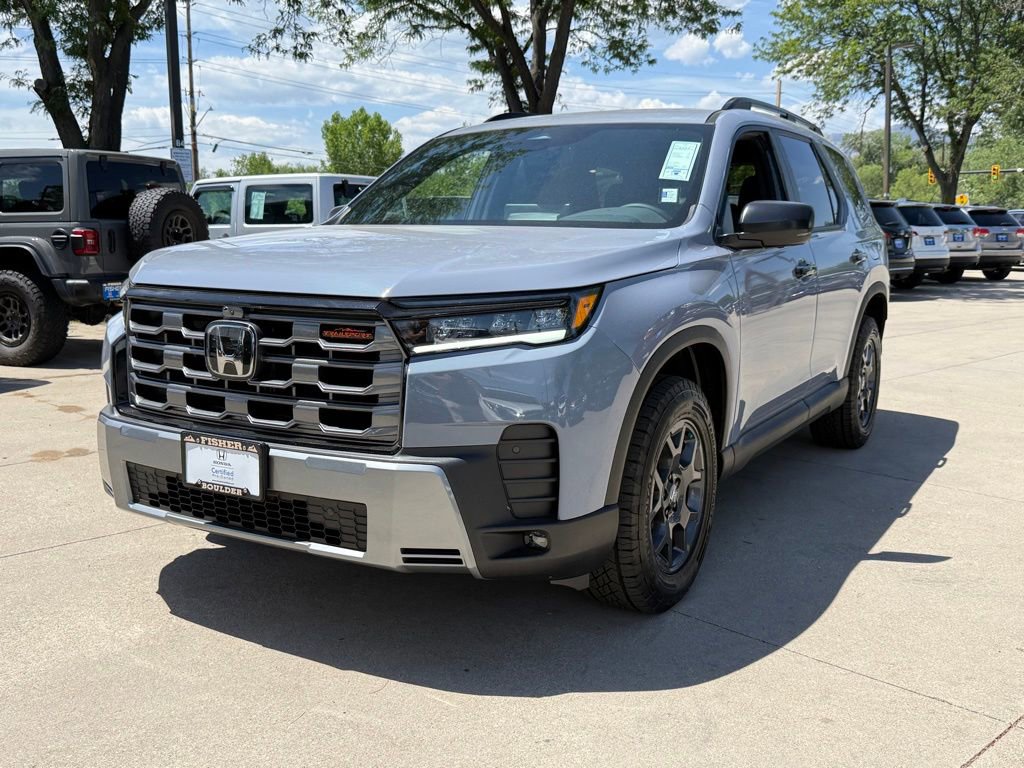Certified 2026 Honda Pilot TrailSport image 10
