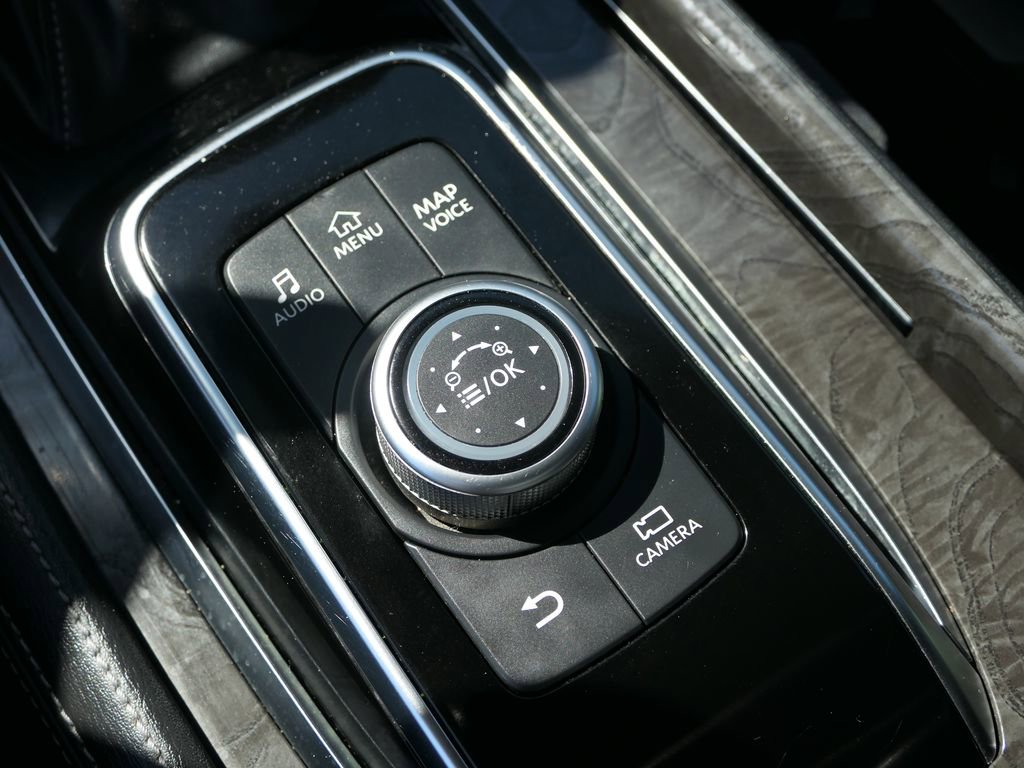 Used 2022 INFINITI QX80 Luxe image 19