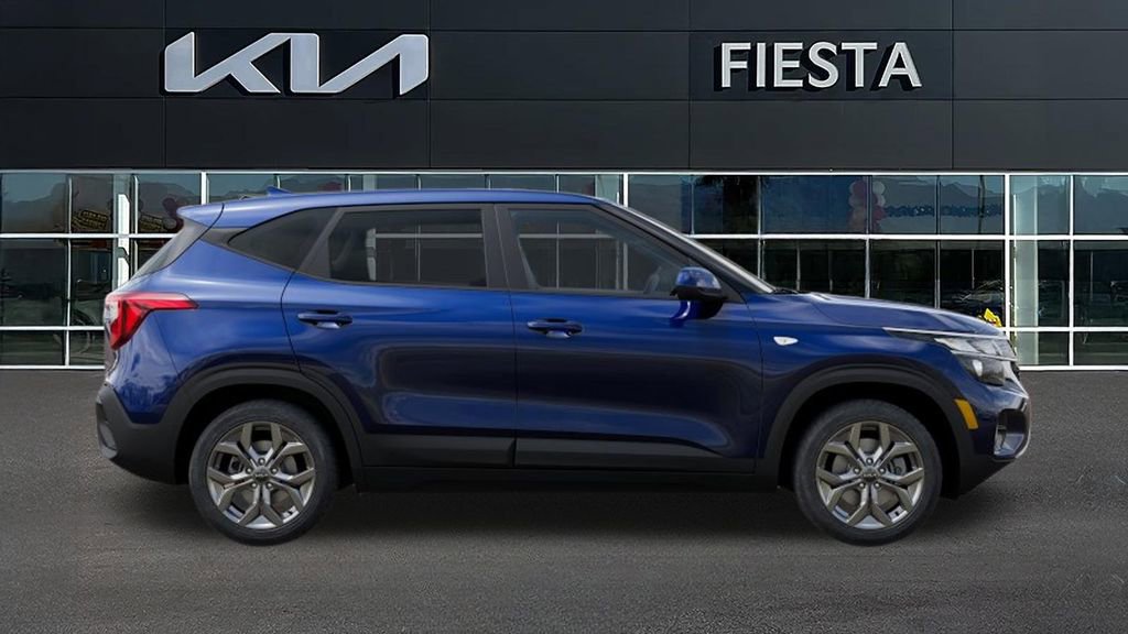 New 2026 Kia Seltos LX AWD/4WD image 7