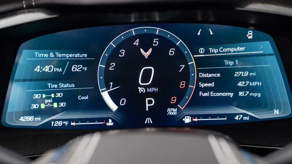 Used 2025 Chevrolet Corvette Z06 RWD image 10