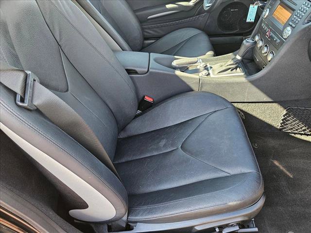 Used 2010 Mercedes-Benz SLK 300 image 15