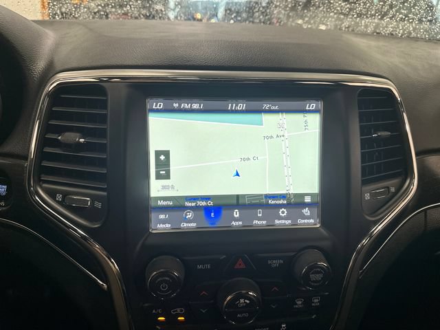 Used 2018 Jeep Grand Cherokee Limited AWD/4WD image 17