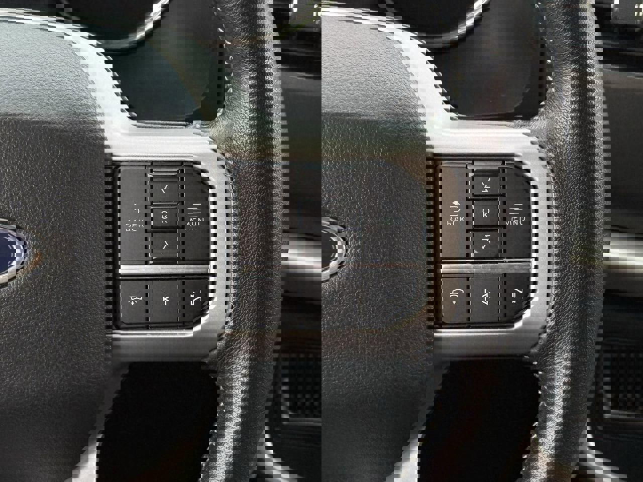 Used 2024 Ford Expedition XLT image 12