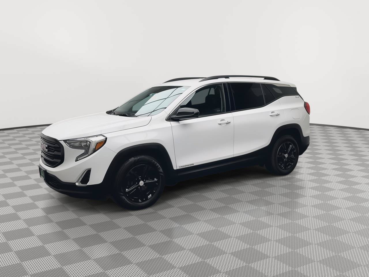 Certified 2018 GMC Terrain SLE w/ Driver Convenience Package FWD image 34