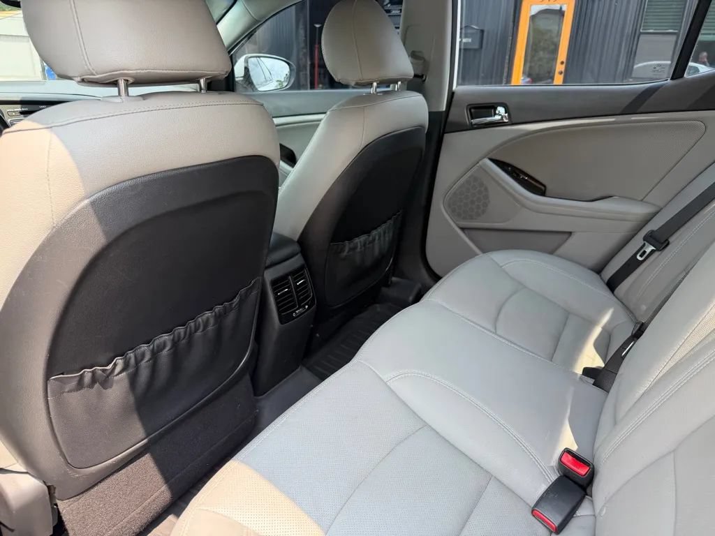 Used 2013 Kia Optima EX w/ Premium Pkg FWD image 6