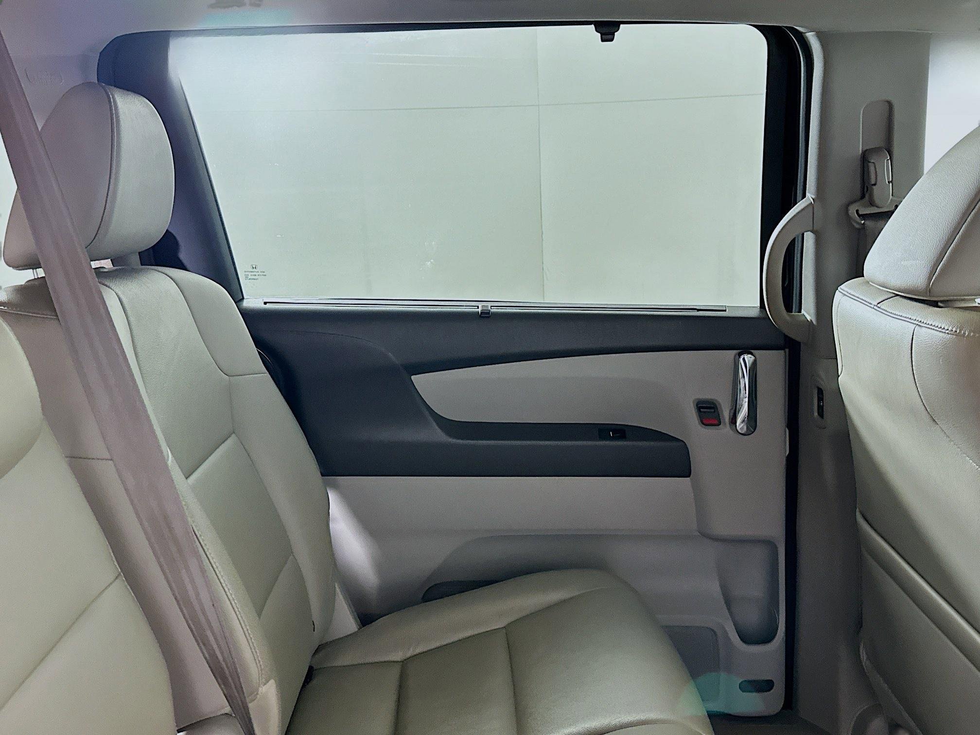 Used 2016 Honda Odyssey EX-L image 25
