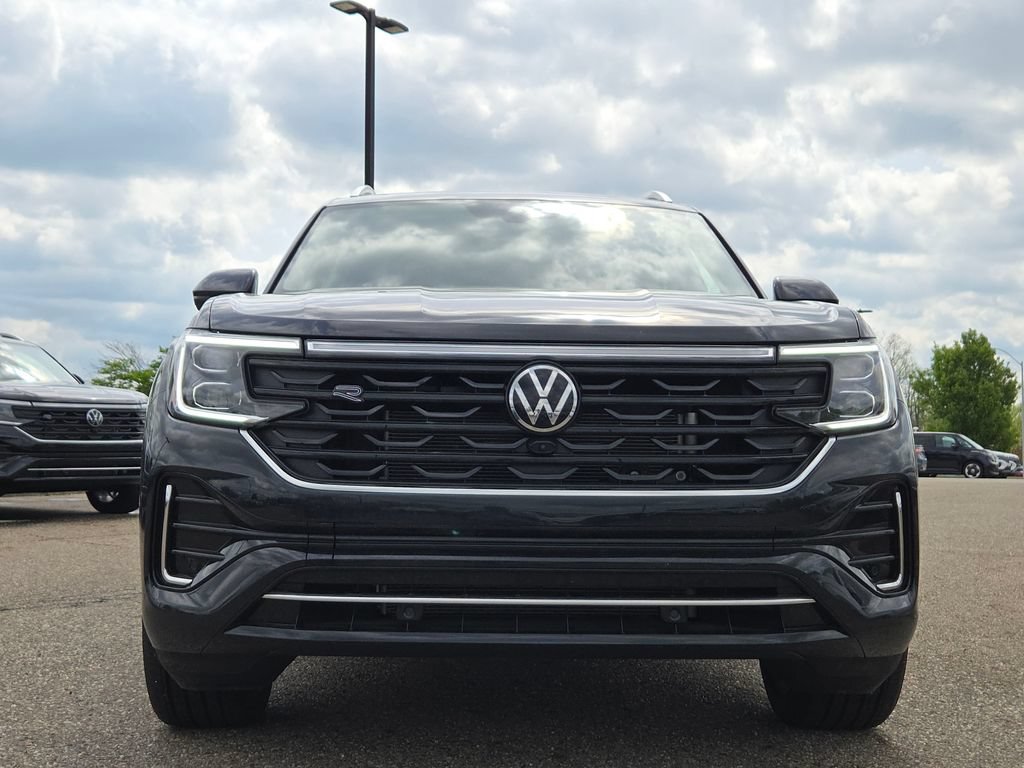 New 2026 Volkswagen Atlas SEL Premium R-Line AWD/4WD image 2