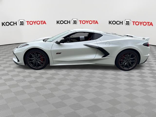 Used 2023 Chevrolet Corvette Stingray Premium Cpe w/ Z51 Performance Package RWD image 4