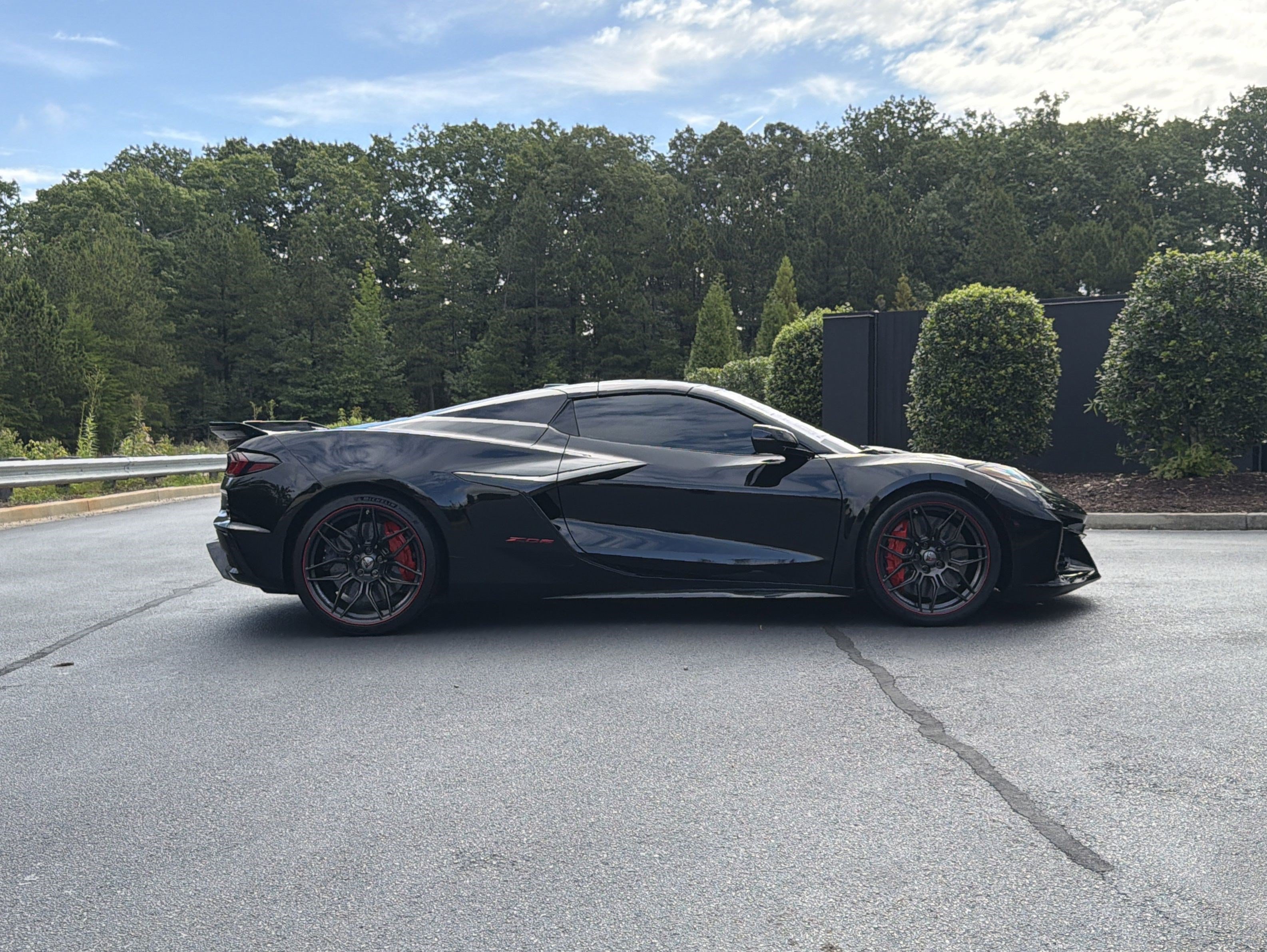 Used 2023 Chevrolet Corvette Z06 w/ Battery Protection Package RWD image 5