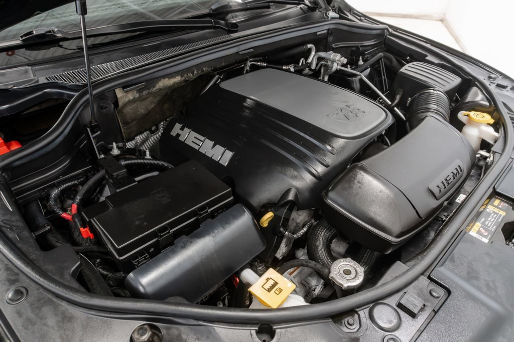 Used 2023 Dodge Durango R/T AWD/4WD image 4