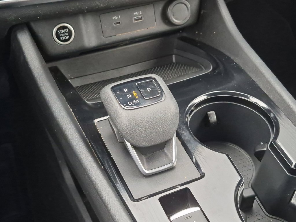 Used 2023 Nissan Rogue SV AWD/4WD image 19