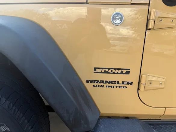 Used 2014 Jeep Wrangler Unlimited Sport w/ Quick Order Package 24S AWD/4WD image 10