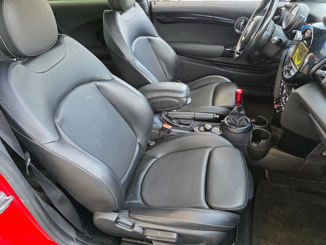 Used 2016 MINI Cooper S w/ Premium Package FWD image 25