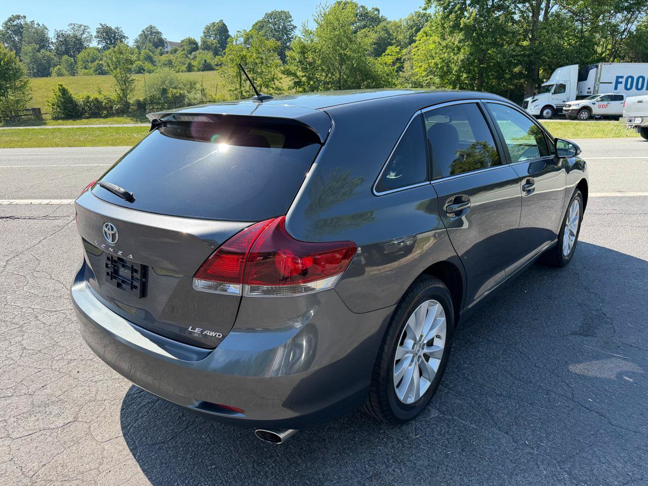 Used 2013 Toyota Venza LE AWD/4WD image 7