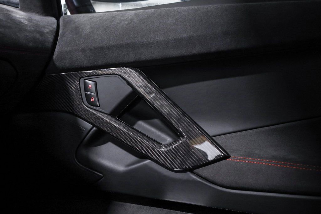 Used 2016 Lamborghini Aventador LP 700-4 AWD/4WD image 33