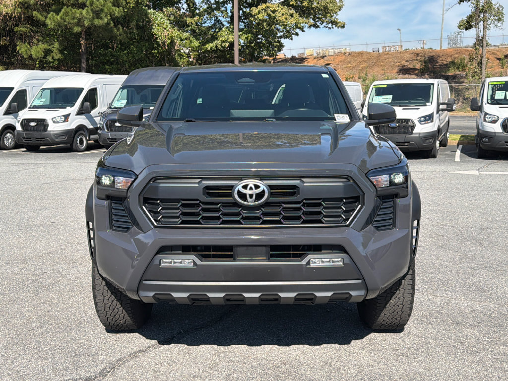 Used 2025 Toyota Tacoma TRD Off-Road AWD/4WD image 2