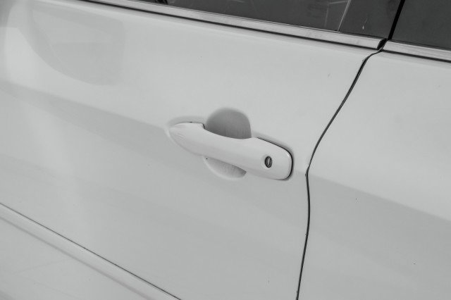 Used 2019 Toyota Avalon XLE w/ Moonroof Package image 43