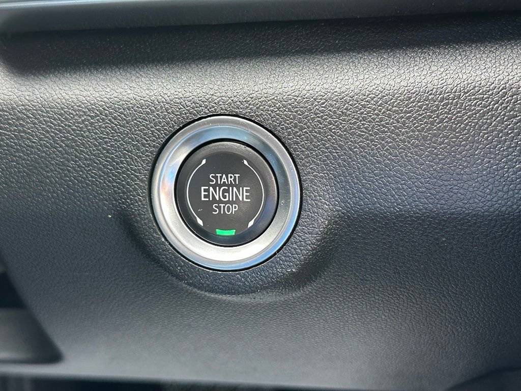 Used 2025 GMC Terrain Elevation AWD/4WD image 26