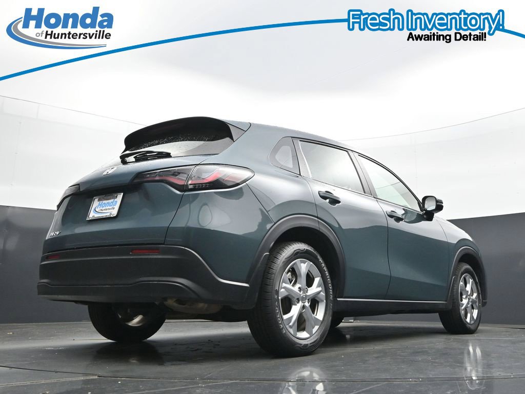 Certified 2024 Honda HR-V LX image 32