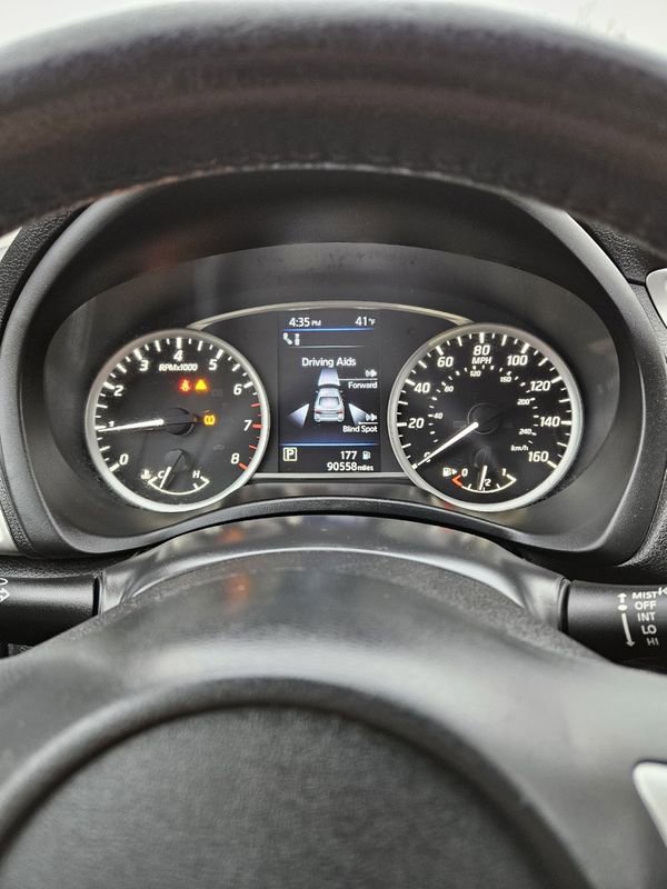 Used 2019 Nissan Sentra SV w/ Special Edition Package image 11