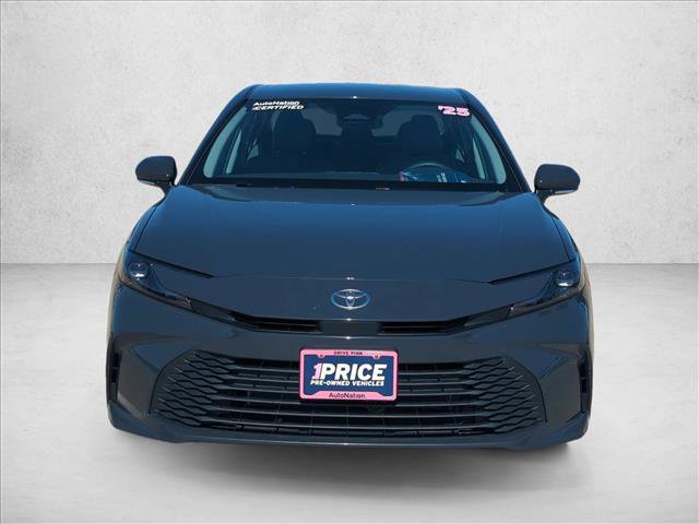 Used 2025 Toyota Camry LE w/ Convenience Package image 2