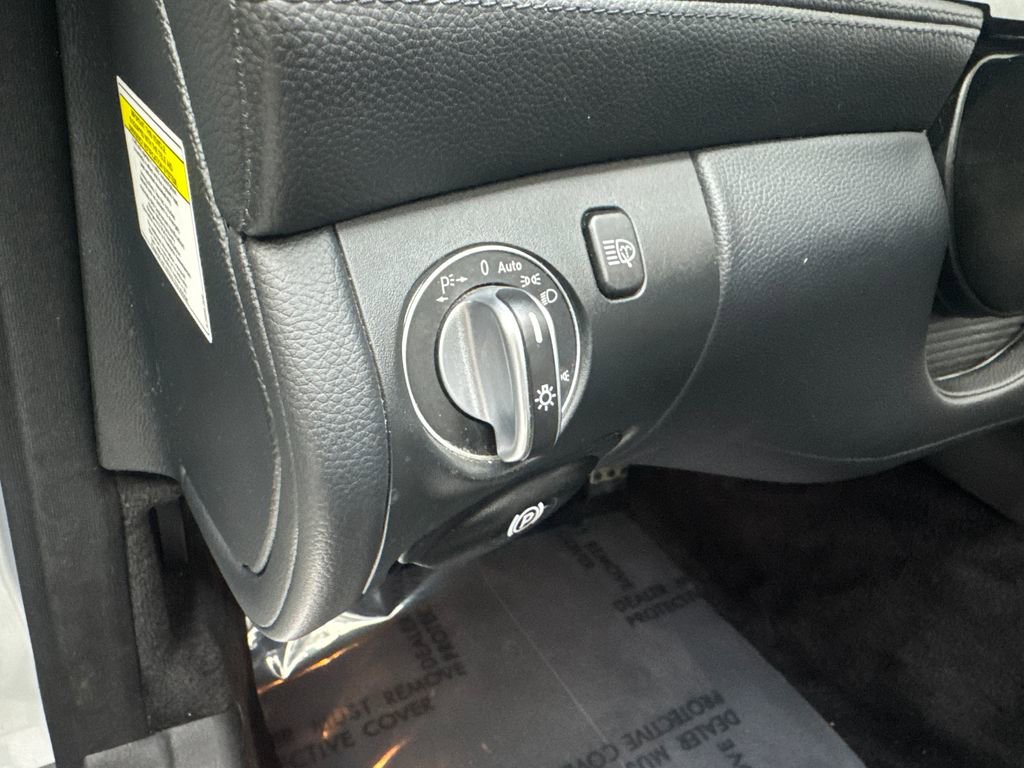 Used 2009 Mercedes-Benz SL 550 image 53