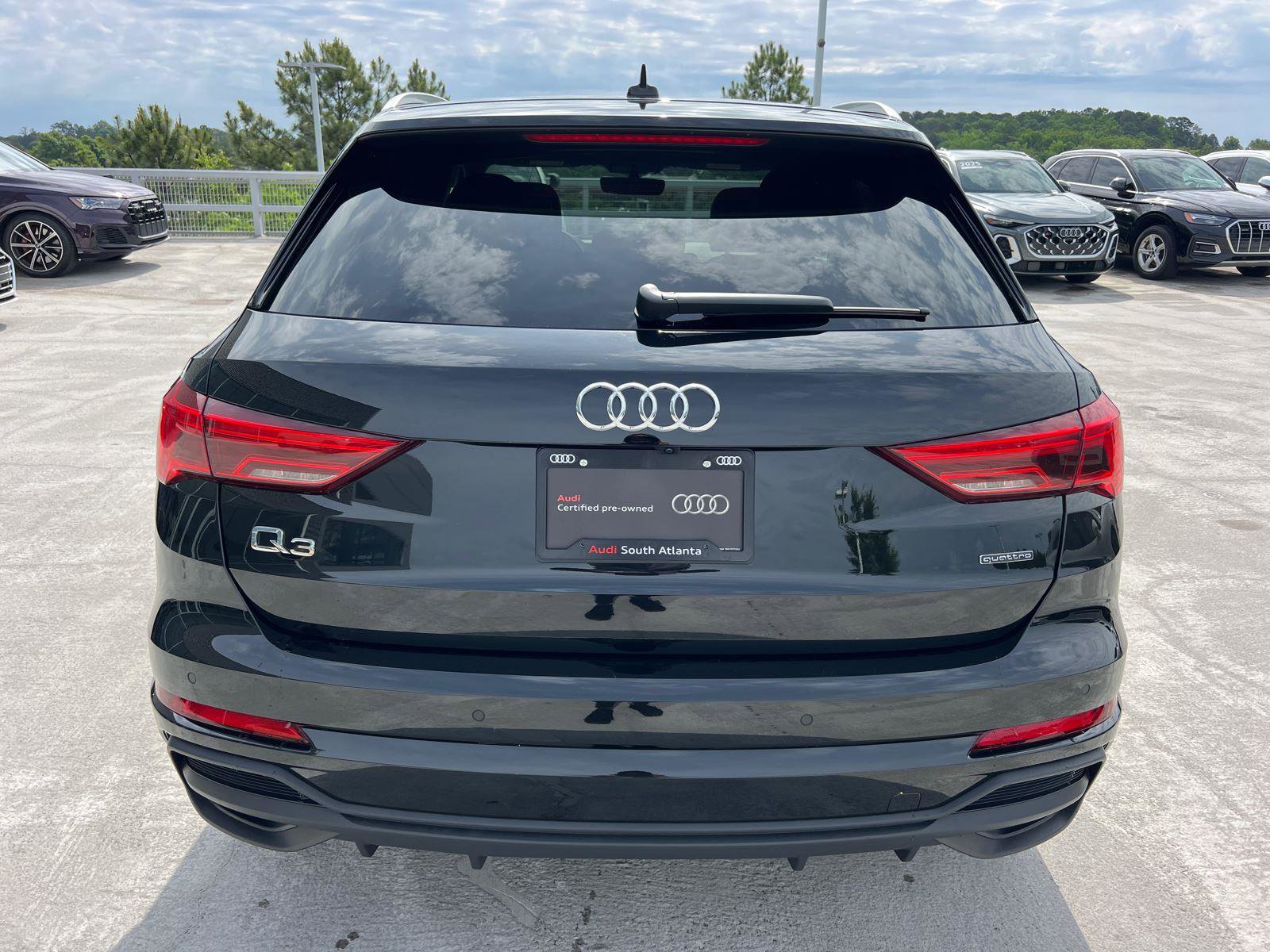 Used 2025 Audi Q3 2.0T Premium Plus w/ Premium Plus Package AWD/4WD image 6