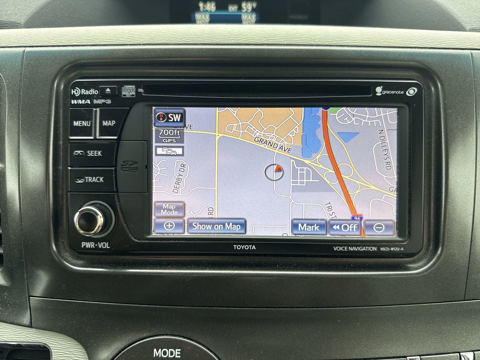 Used 2014 Toyota Sienna XLE image 19